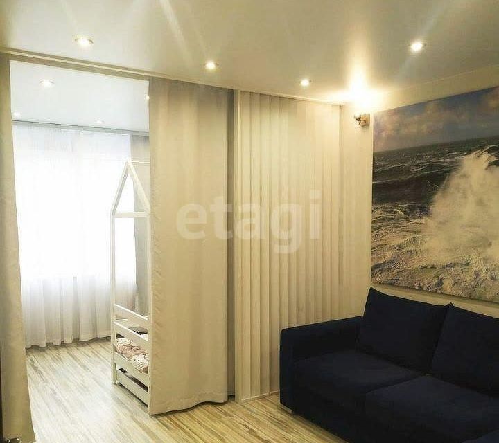 Продаётся 2-комнатная квартира, 53.5 м²