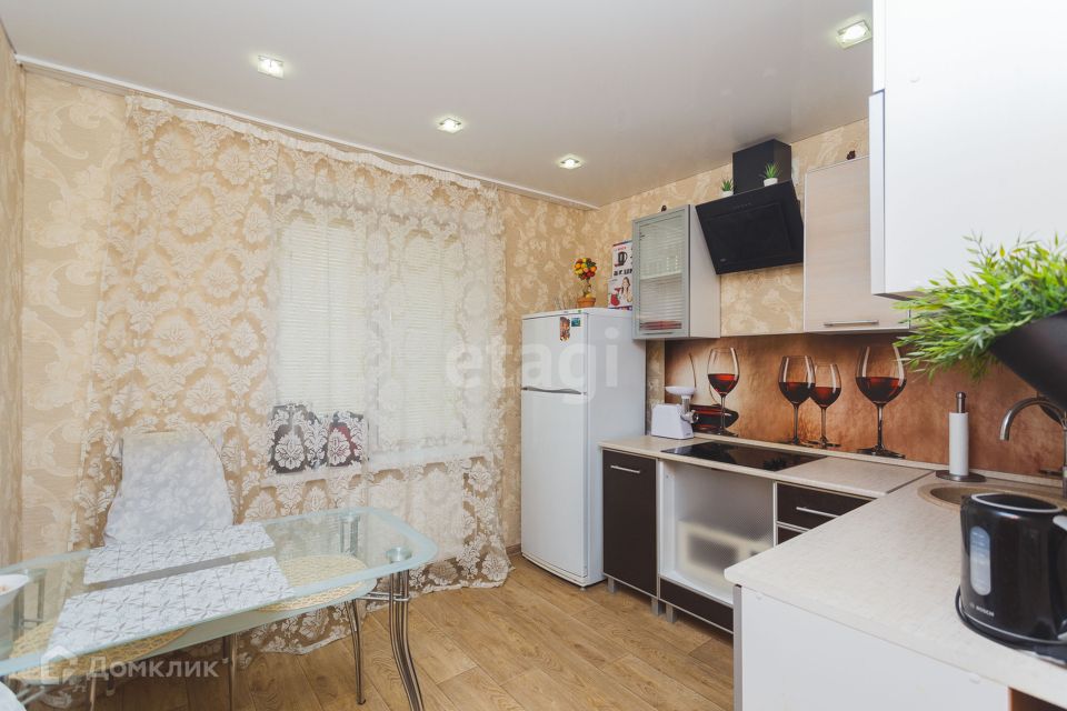 Продаётся 2-комнатная квартира, 43.6 м²