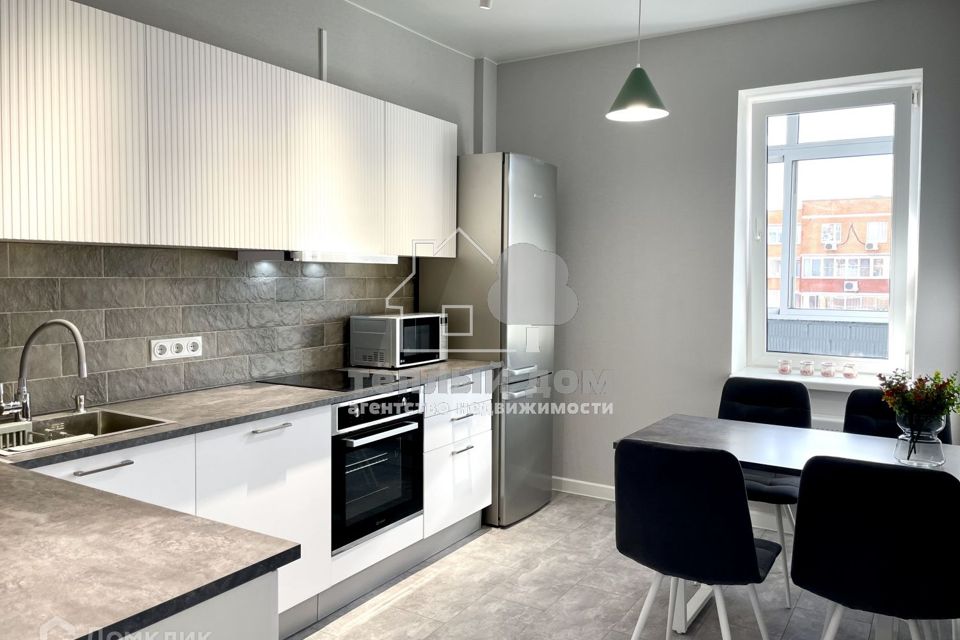 Продаётся 1-комнатная квартира, 37.8 м²
