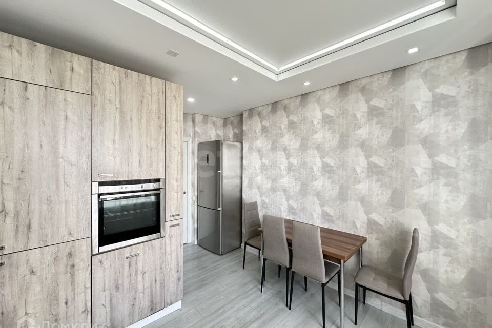 Продаётся 3-комнатная квартира, 81.7 м²