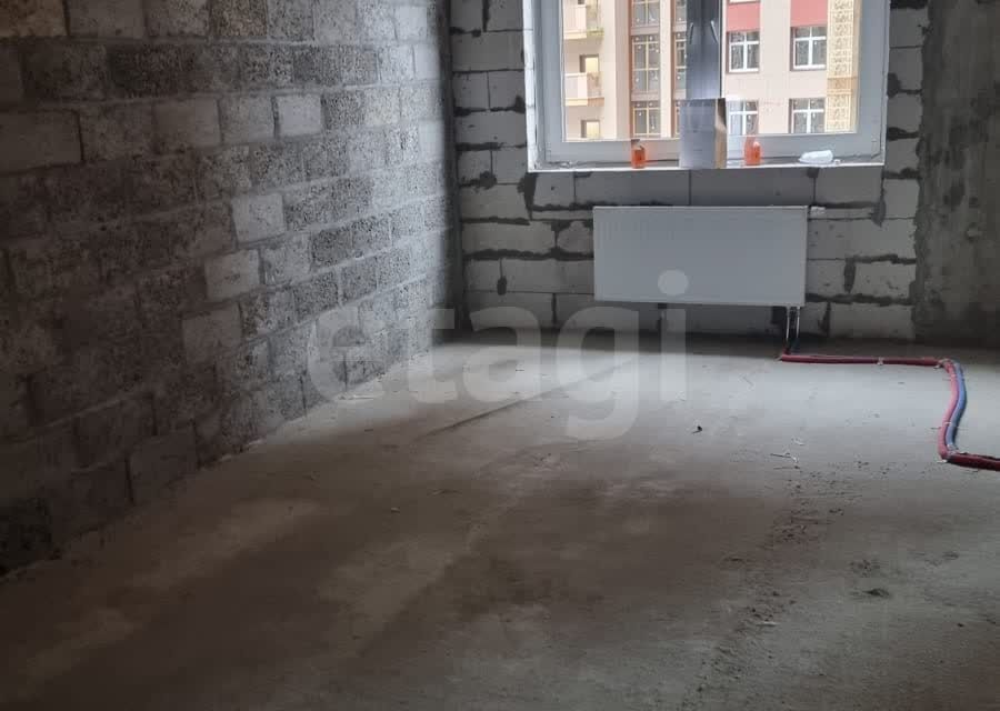 Продаётся 1-комнатная квартира, 35.6 м²