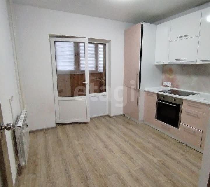 Продаётся 1-комнатная квартира, 36.8 м²