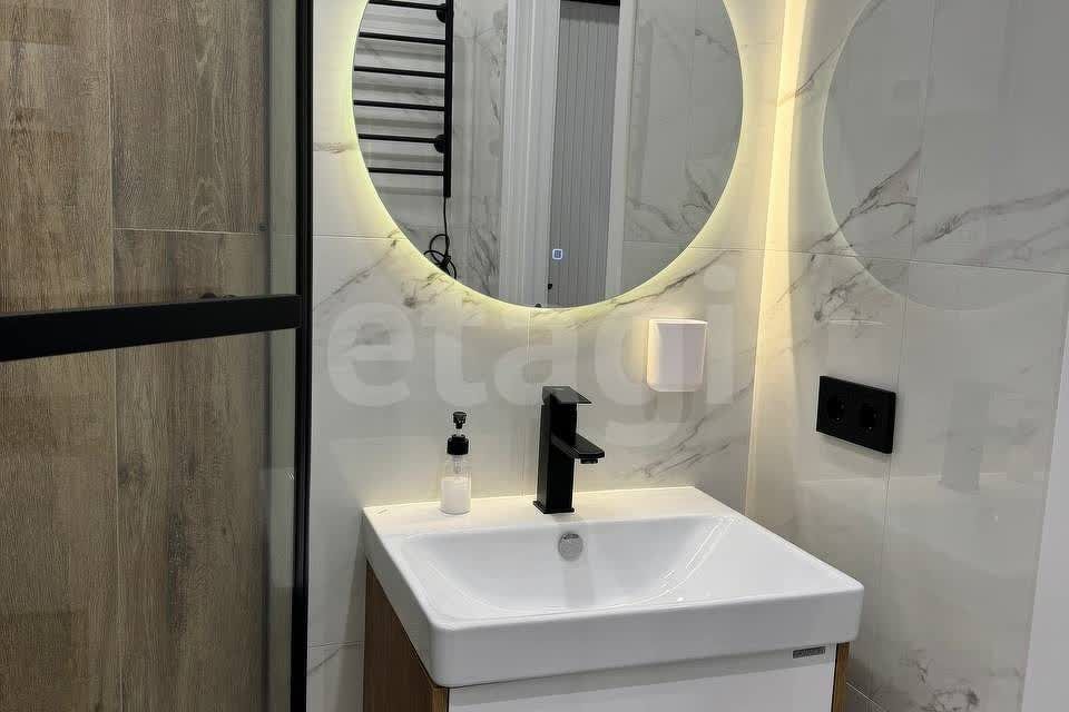 Продаётся 1-комнатная квартира, 37.7 м²