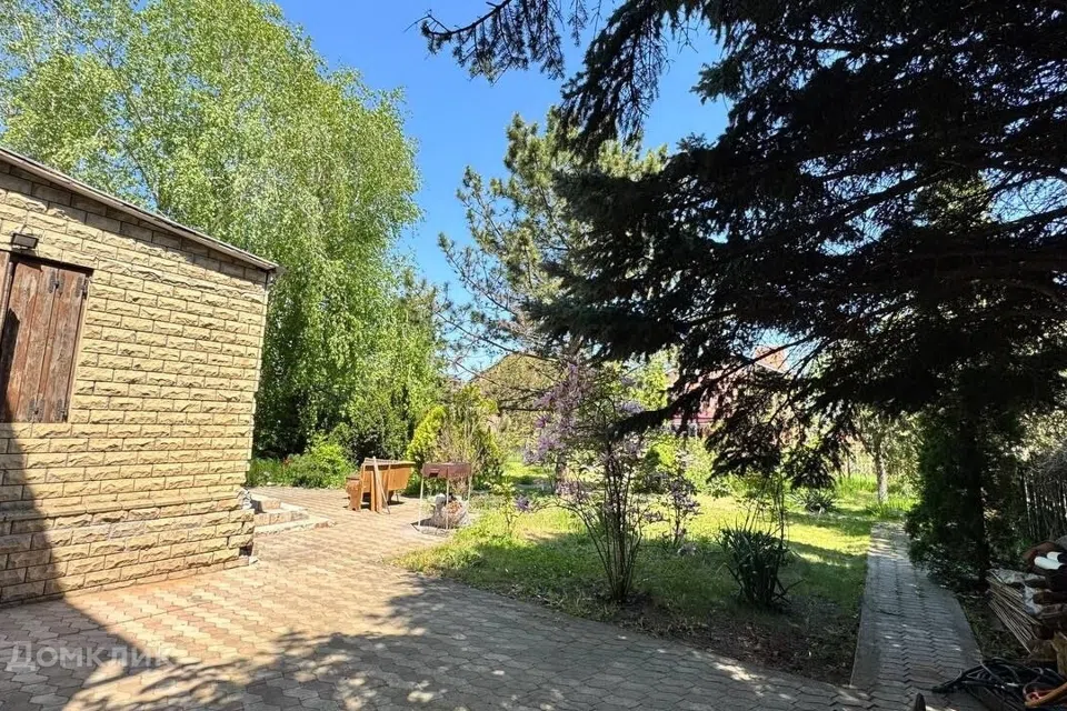 Продаётся 2-этажный дом, 235.1 м²