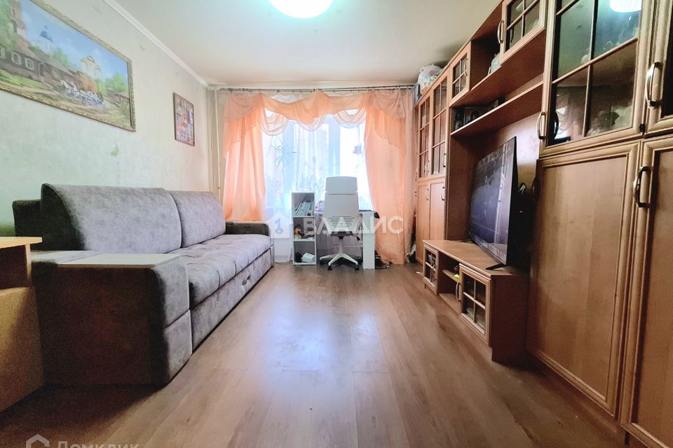 Продаётся 1-комнатная квартира, 39.7 м²