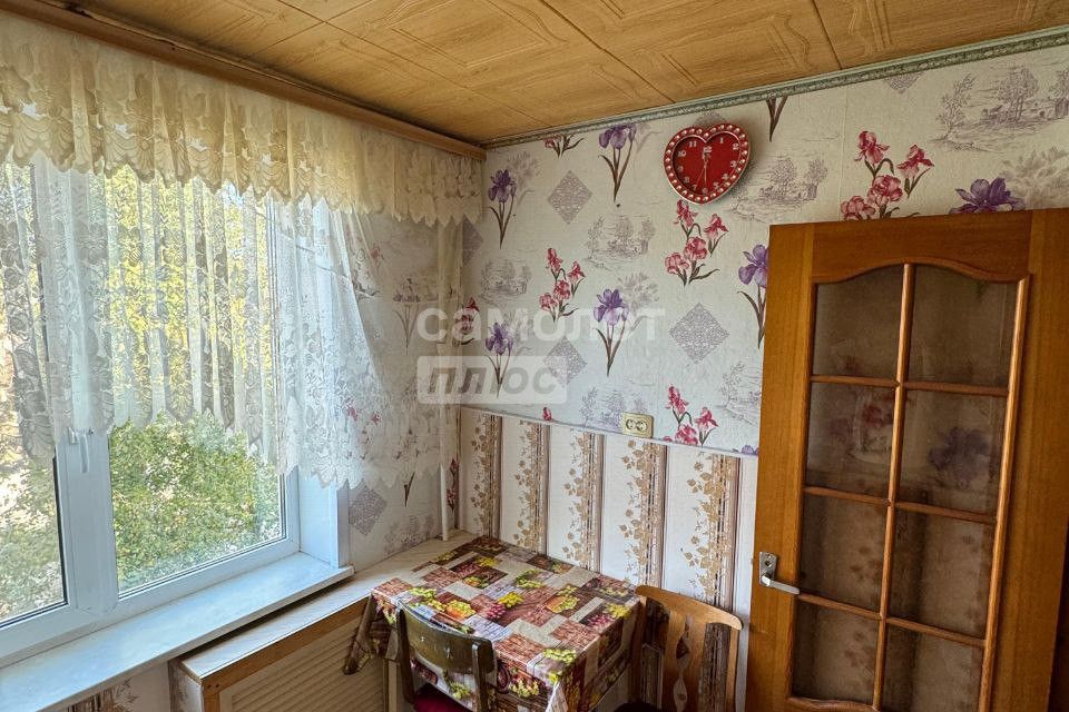 Сдаётся 3-комнатная квартира, 57.3 м²