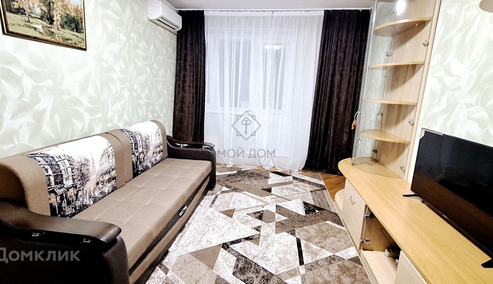 Сдаётся 2-комнатная квартира, 54 м²