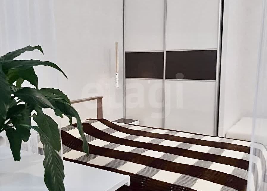 Продаётся 1-комнатная квартира, 45.4 м²