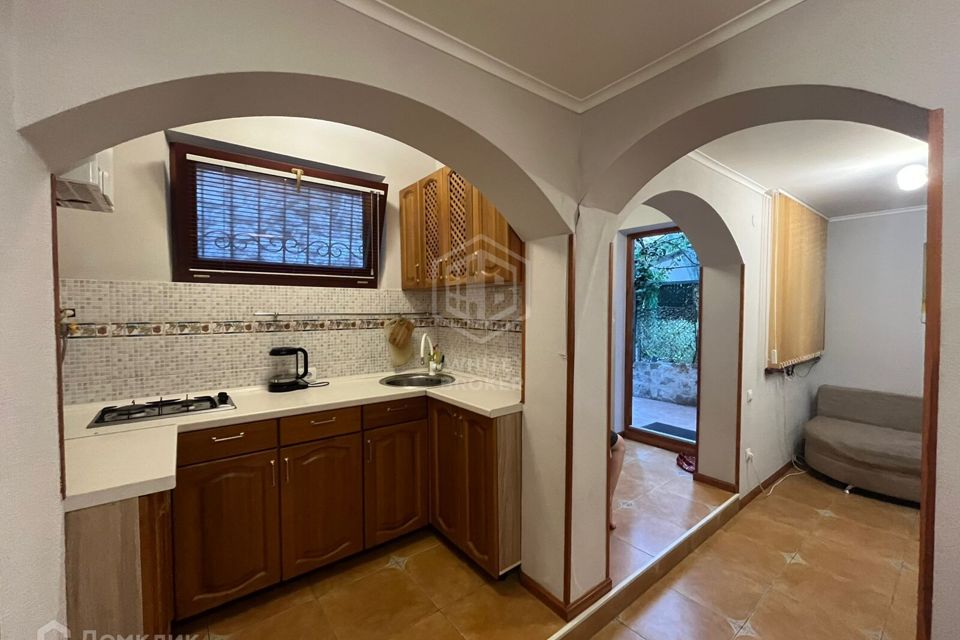 Продаётся 3-комнатная квартира, 57.5 м²