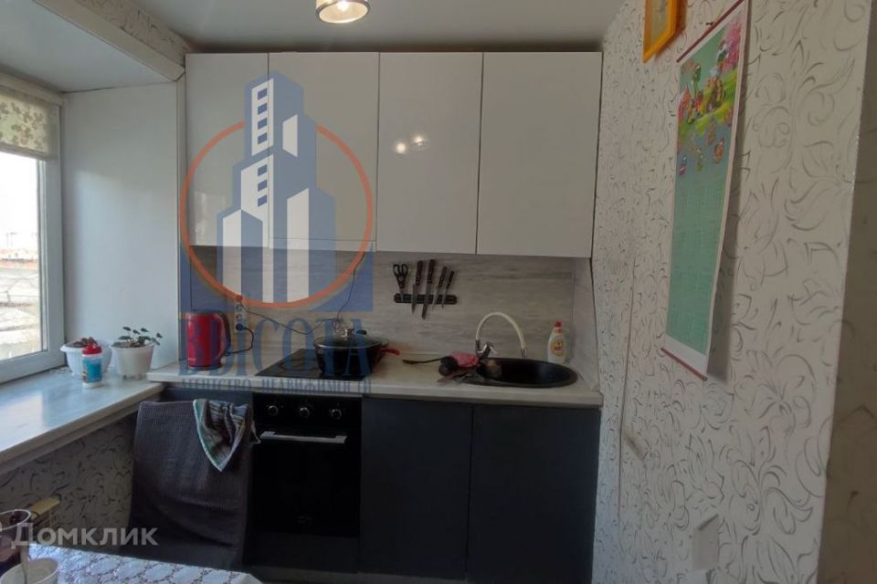 Продаётся 3-комнатная квартира, 56.9 м²