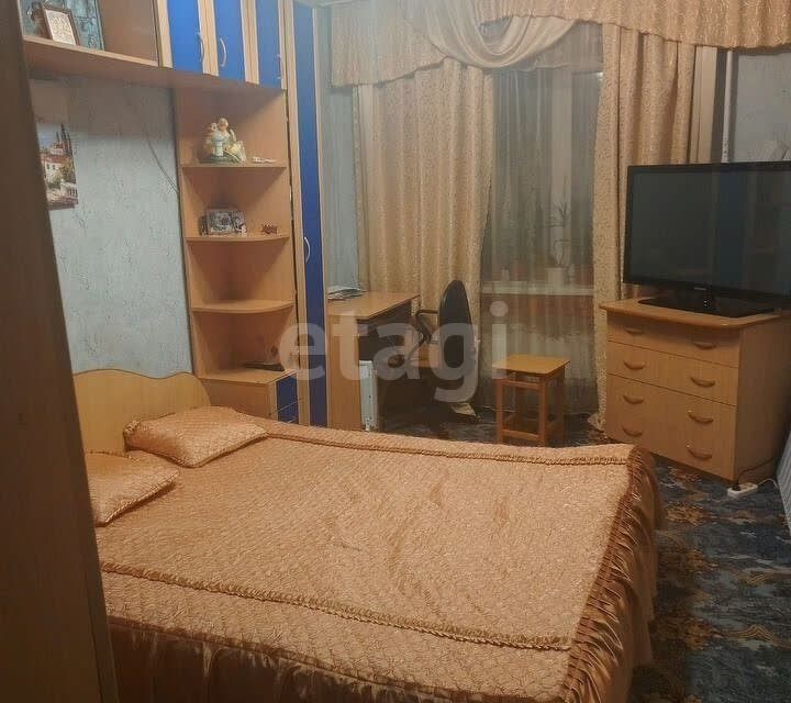 Продаётся 2-комнатная квартира, 49.8 м²