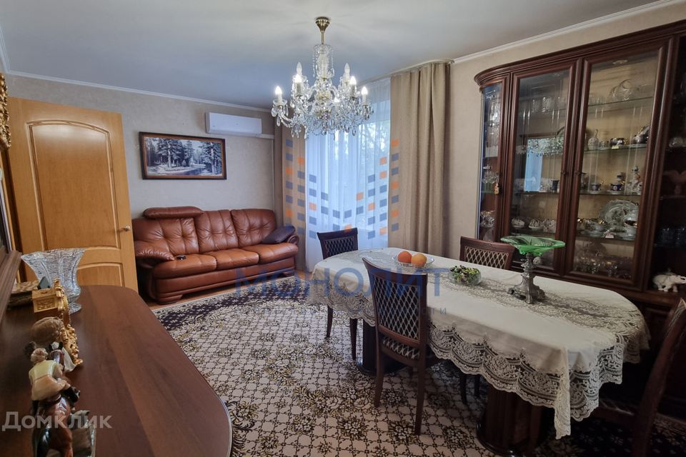 Продаётся 3-комнатная квартира, 64.3 м²