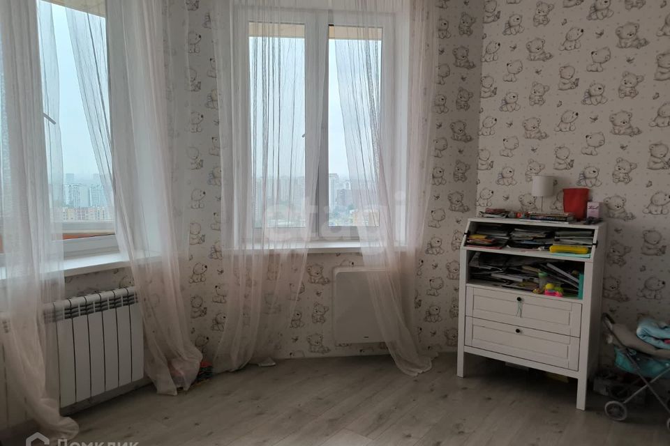 Продаётся 1-комнатная квартира, 58.5 м²