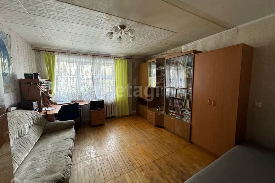 Продаётся 3-комнатная квартира, 60.3 м²