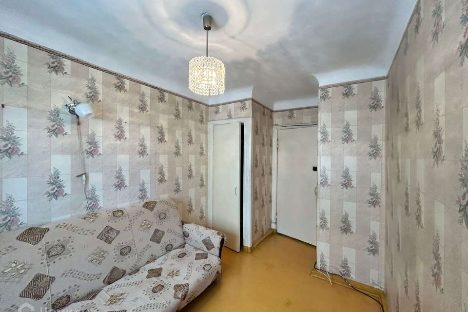 Продаётся 3-комнатная квартира, 57.6 м²