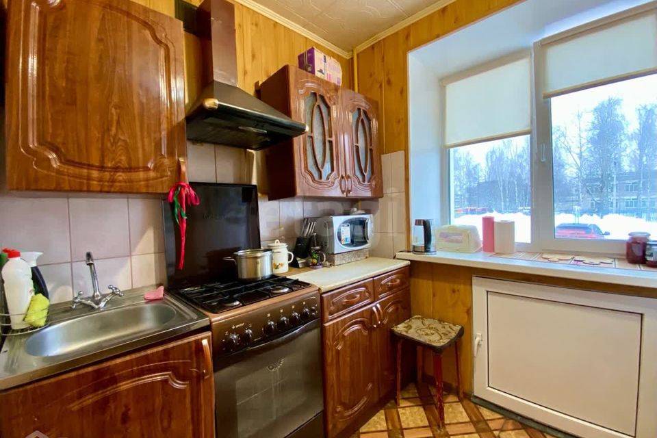 Продаётся 3-комнатная квартира, 61.8 м²