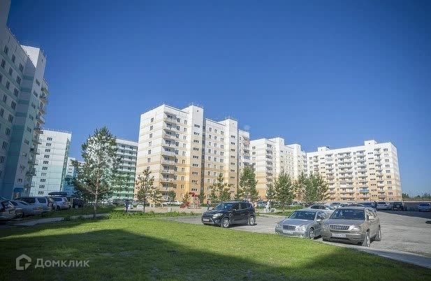 Продаётся 3-комнатная квартира, 90 м²