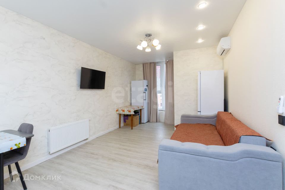 Продаётся 2-комнатная квартира, 63.4 м²