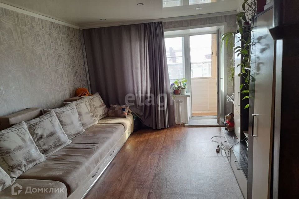 Продаётся 3-комнатная квартира, 57.3 м²