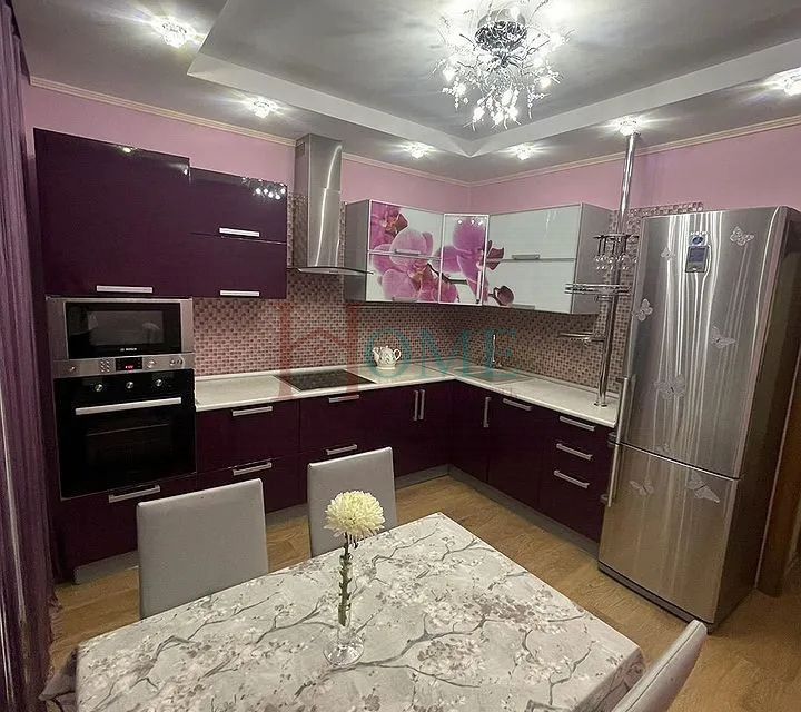 Сдаётся 2-комнатная квартира, 75 м²