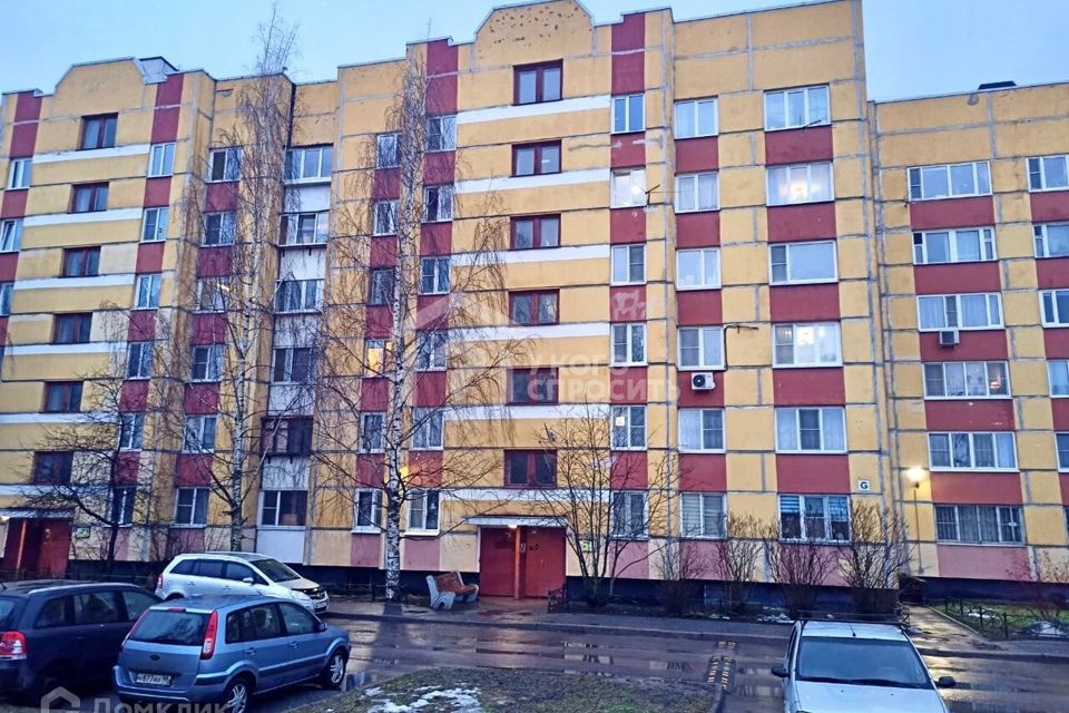 Продаётся 1-комнатная квартира, 42.2 м²