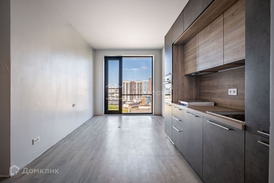 Продаётся 1-комнатная квартира, 52 м²