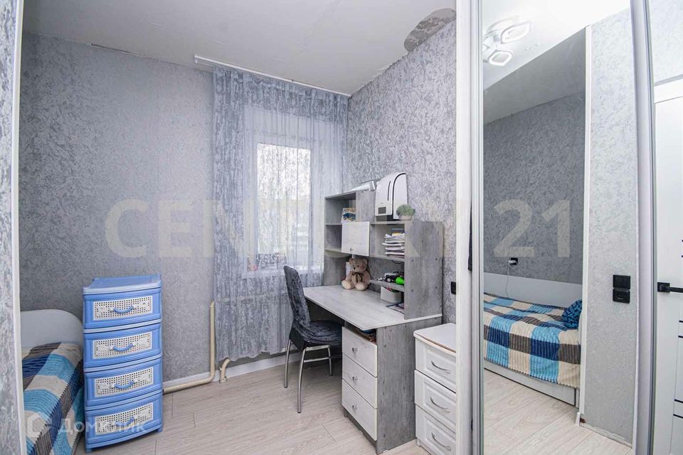 Продаётся 3-комнатная квартира, 53.8 м²