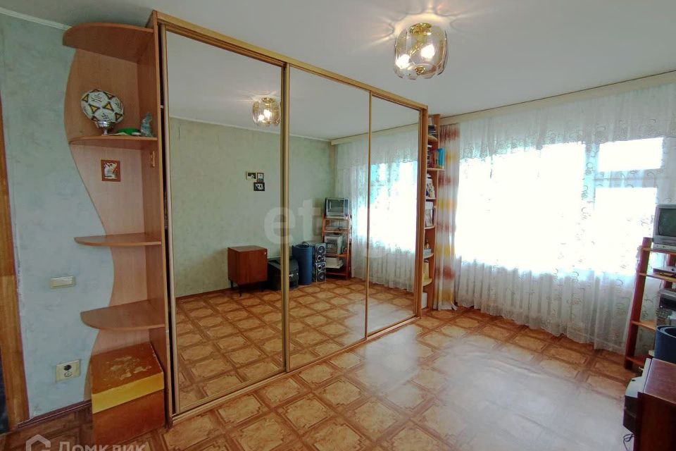 Продаётся 3-комнатная квартира, 60.4 м²