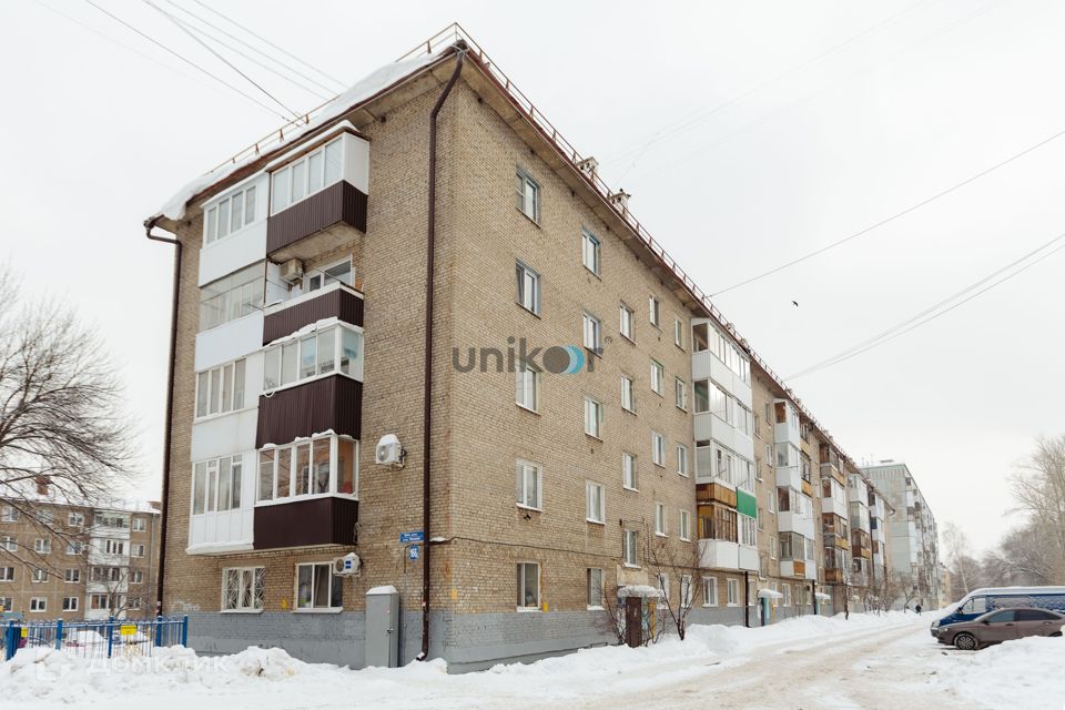 Продаётся 2-комнатная квартира, 44.8 м²