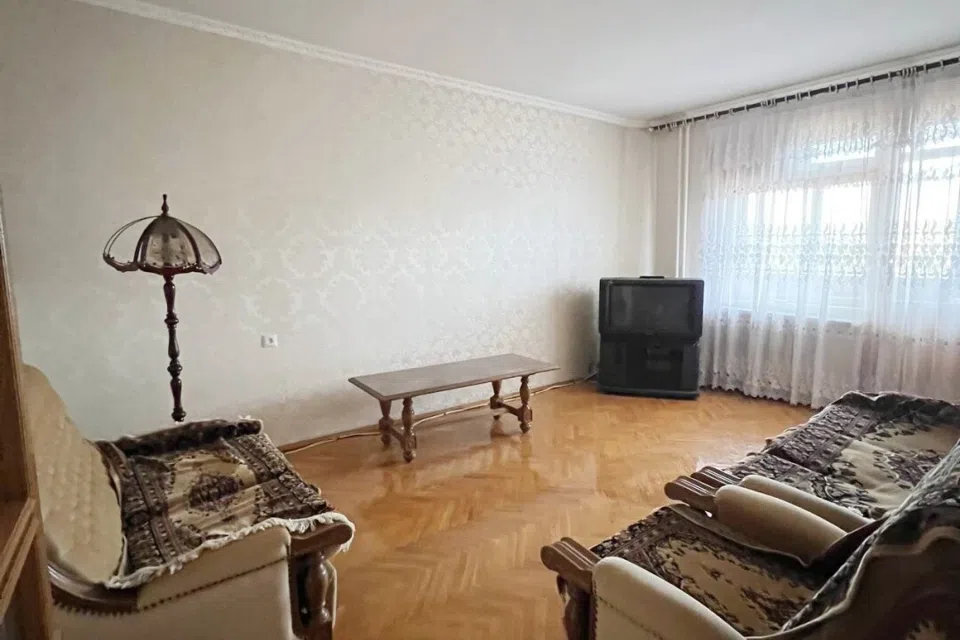 Продаётся 3-комнатная квартира, 72 м²