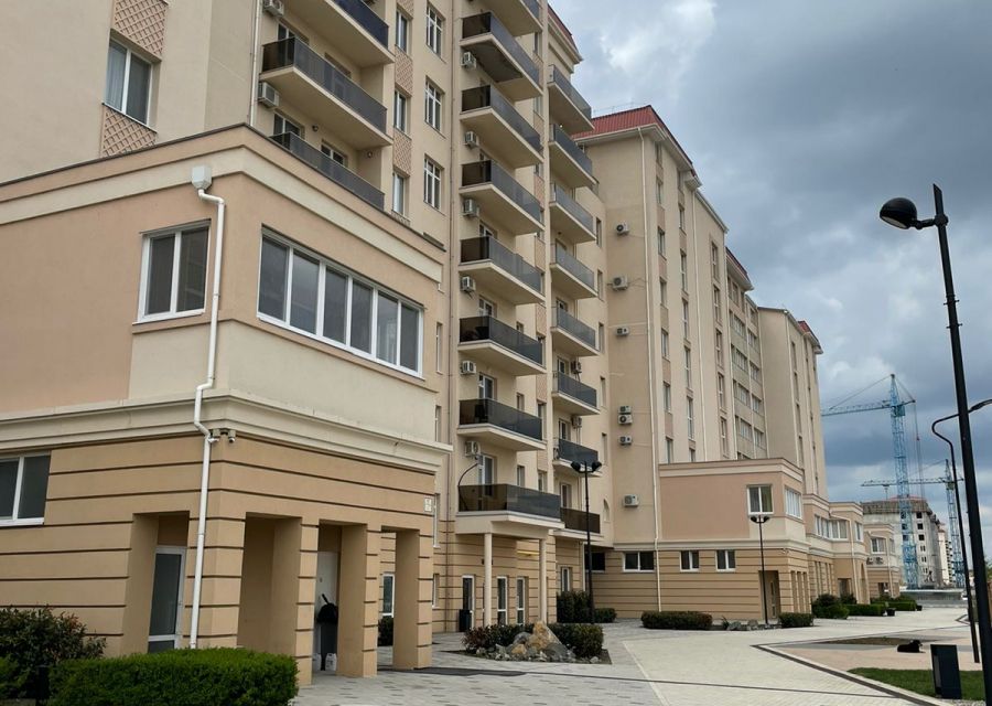 Продаётся 3-комнатная квартира, 133.4 м²