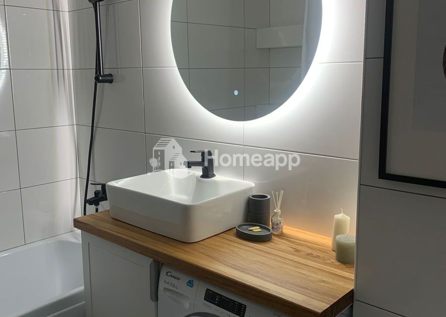 Продаётся 2-комнатная квартира, 60.8 м²