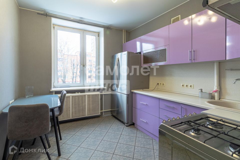 Продаётся 2-комнатная квартира, 56.4 м²