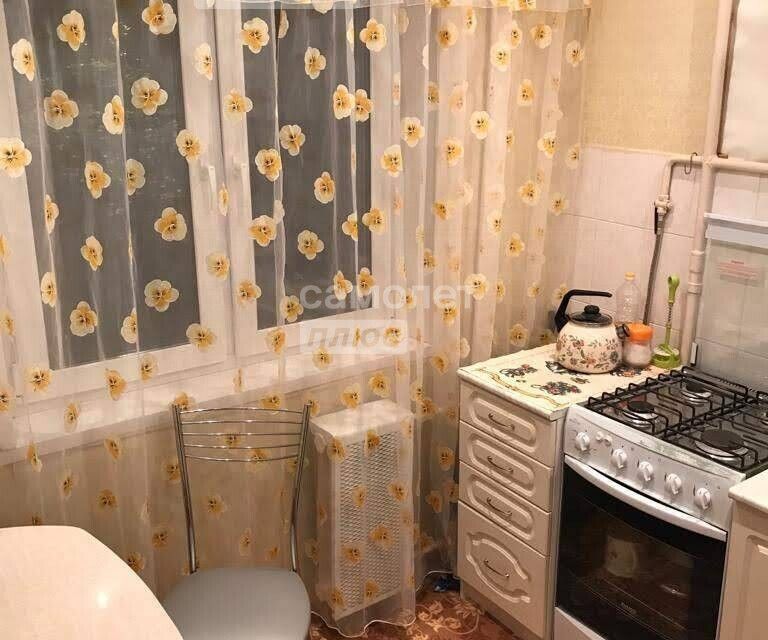 Продаётся 1-комнатная квартира, 33 м²