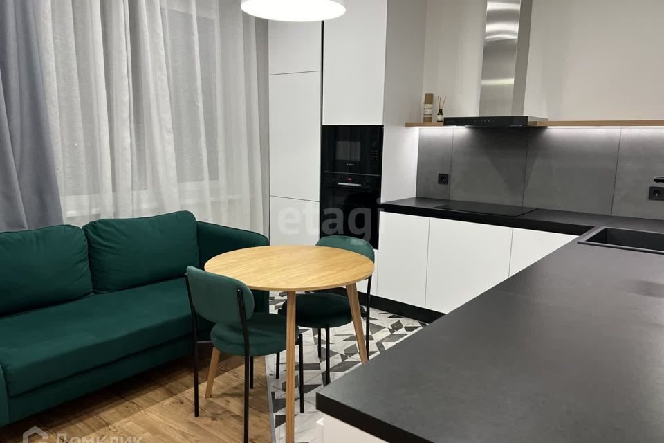 Сдаётся 1-комнатная квартира, 43.3 м²