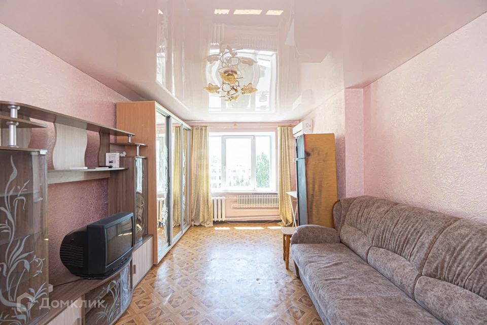 Продаётся 1-комнатная квартира, 41.3 м²