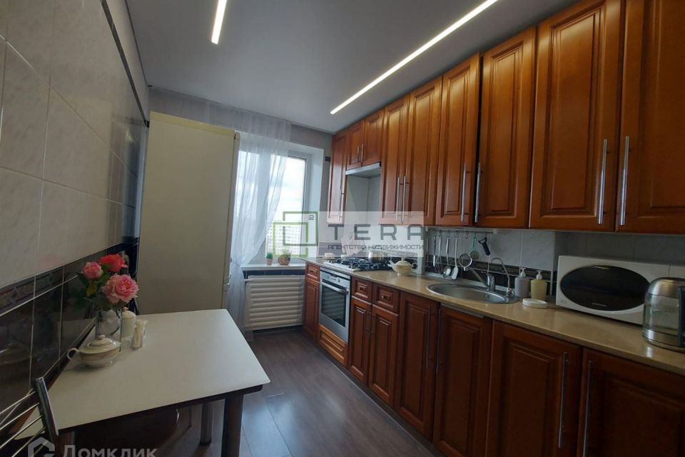 Продаётся 3-комнатная квартира, 62.1 м²