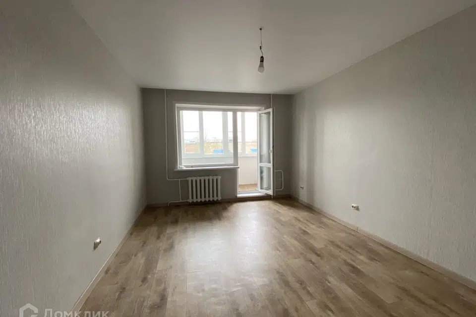 Продаётся 1-комнатная квартира, 41.8 м²