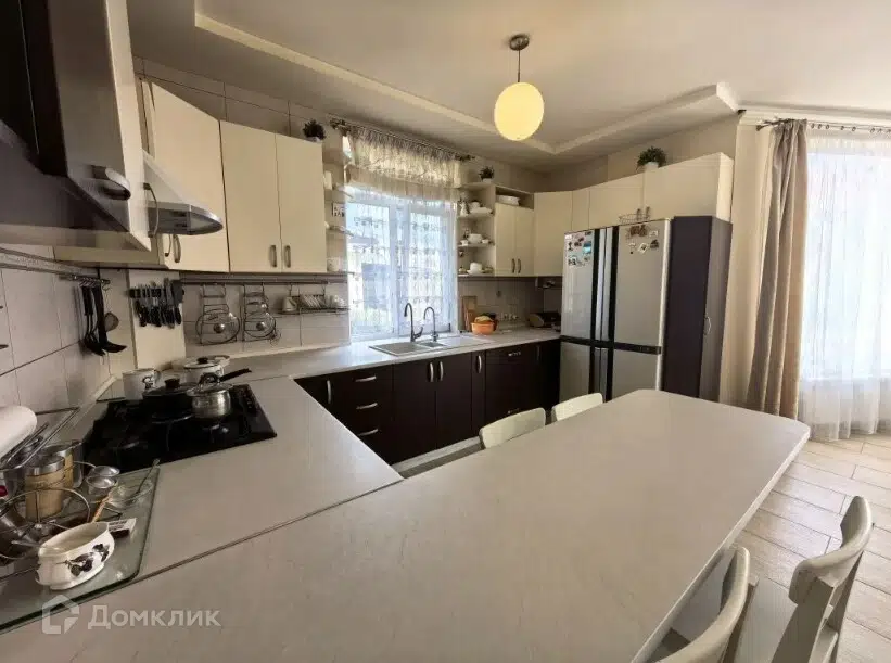 Продаётся 2-этажный дом, 145.5 м²