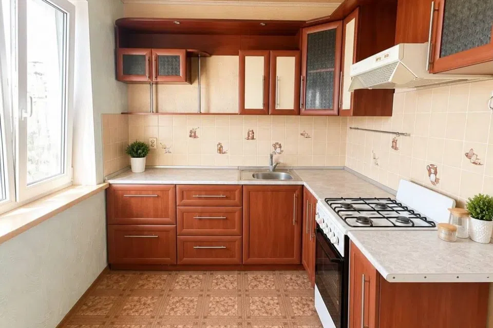 Продаётся 4-комнатная квартира, 77 м²