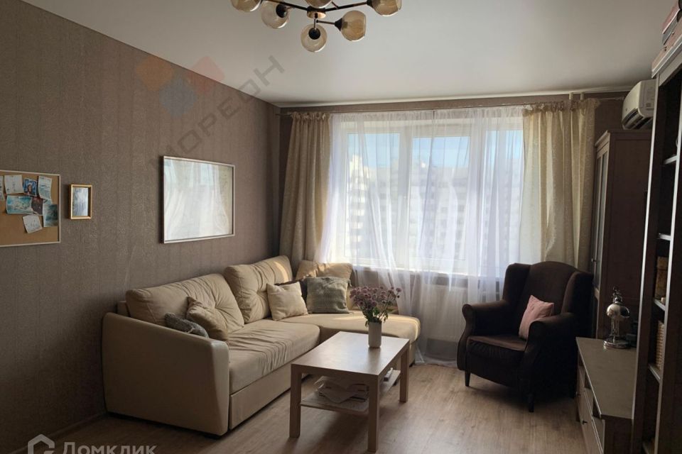 Продаётся 2-комнатная квартира, 56.9 м²