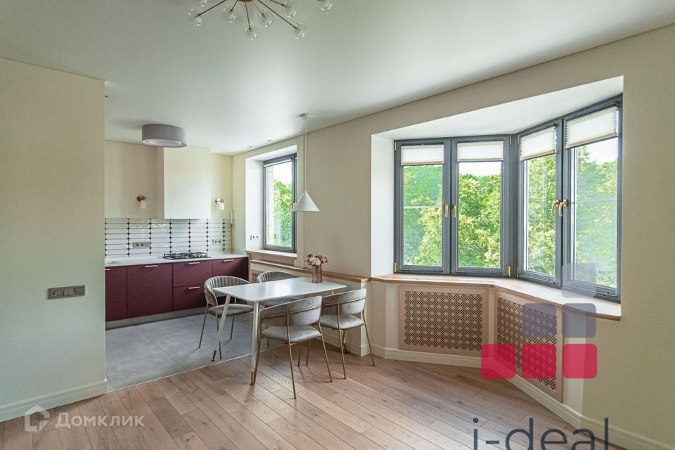 Продаётся 3-комнатная квартира, 72 м²