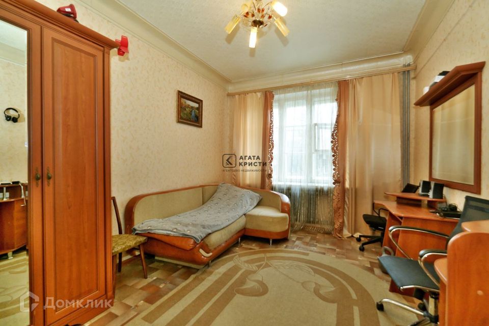 Продаётся 3-комнатная квартира, 56.8 м²