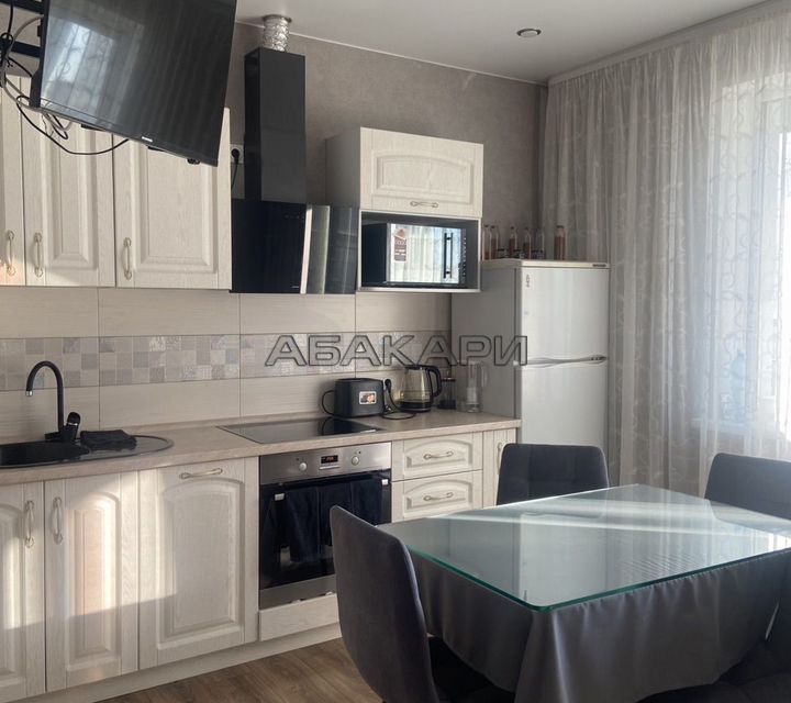 Сдаётся 3-комнатная квартира, 68 м²