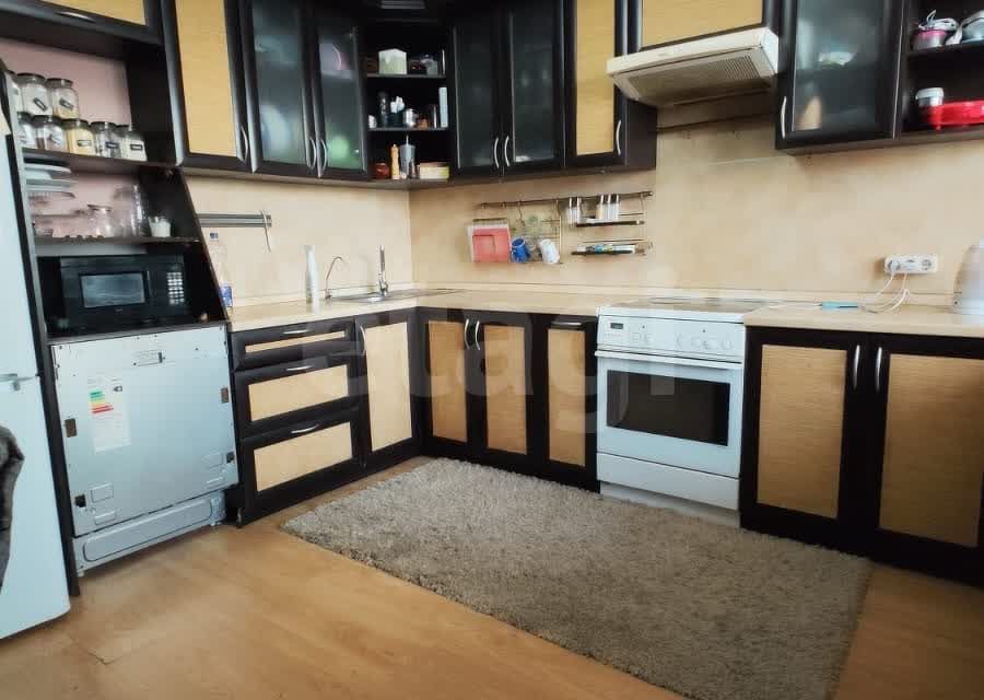 Продаётся 2-комнатная квартира, 68.9 м²