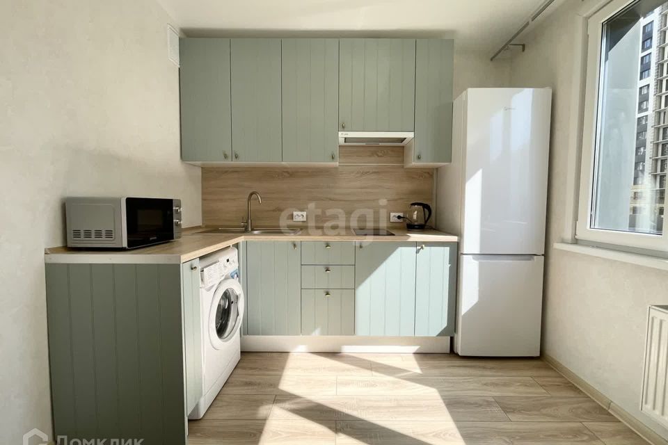 Сдаётся 1-комнатная квартира, 38 м²