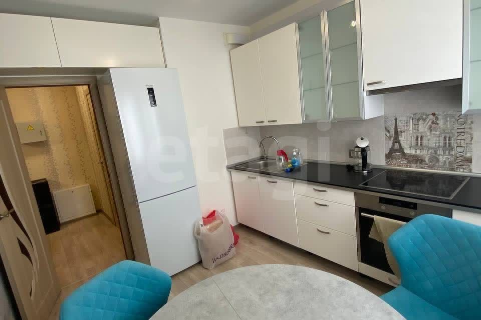 Продаётся 1-комнатная квартира, 35.6 м²