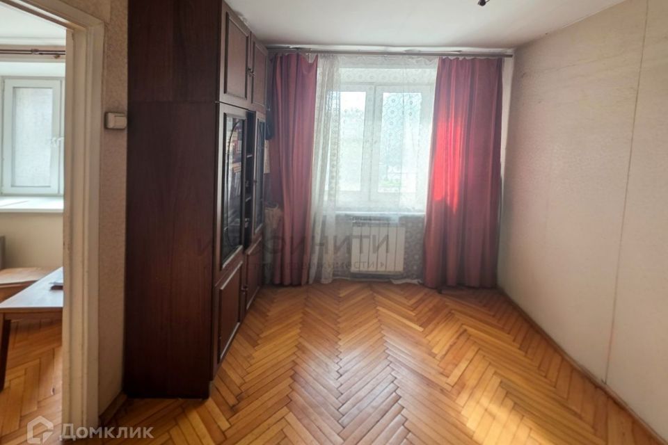 Продаётся 3-комнатная квартира, 55.8 м²