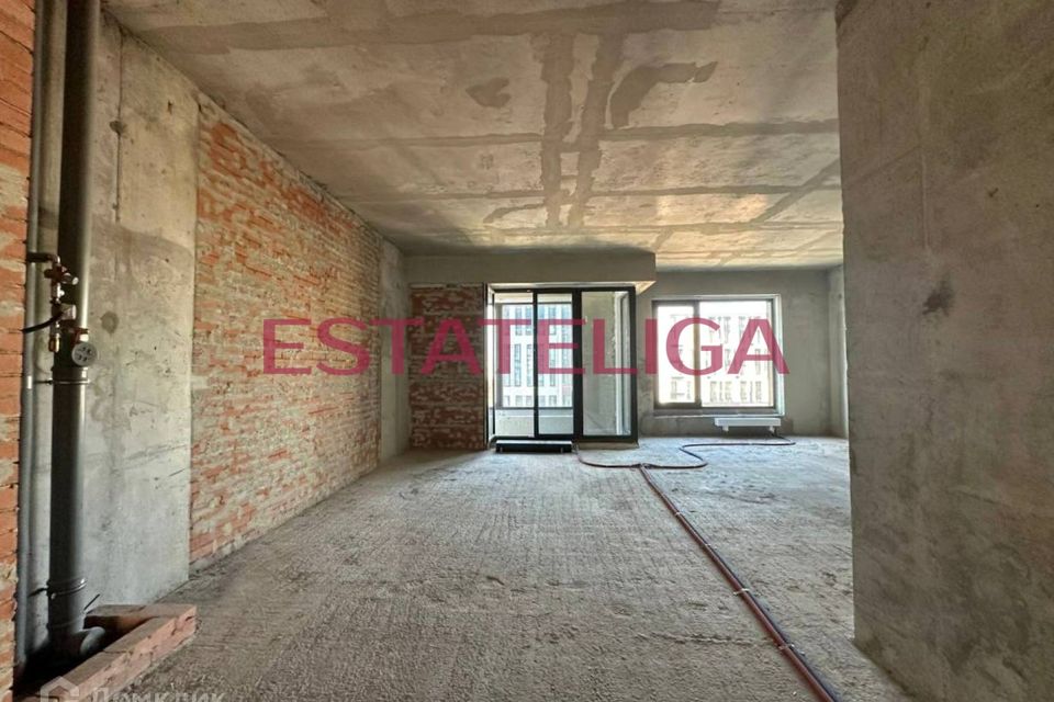 Продаётся 3-комнатная квартира, 123 м²