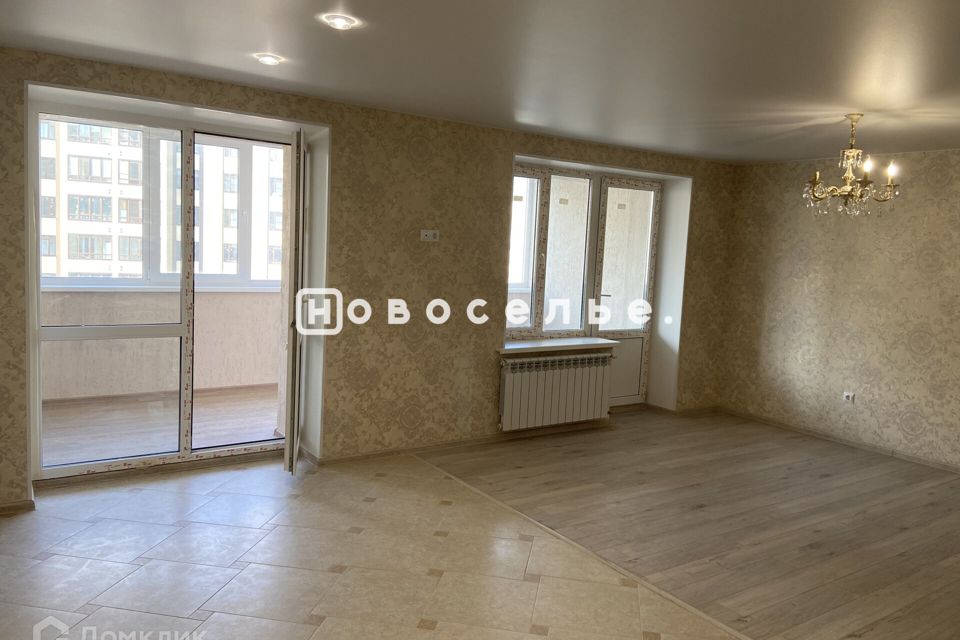 Продаётся 3-комнатная квартира, 104 м²